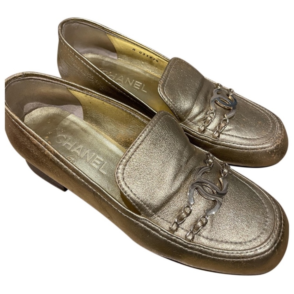 Authentic Chanel shoes gold 37 1/2